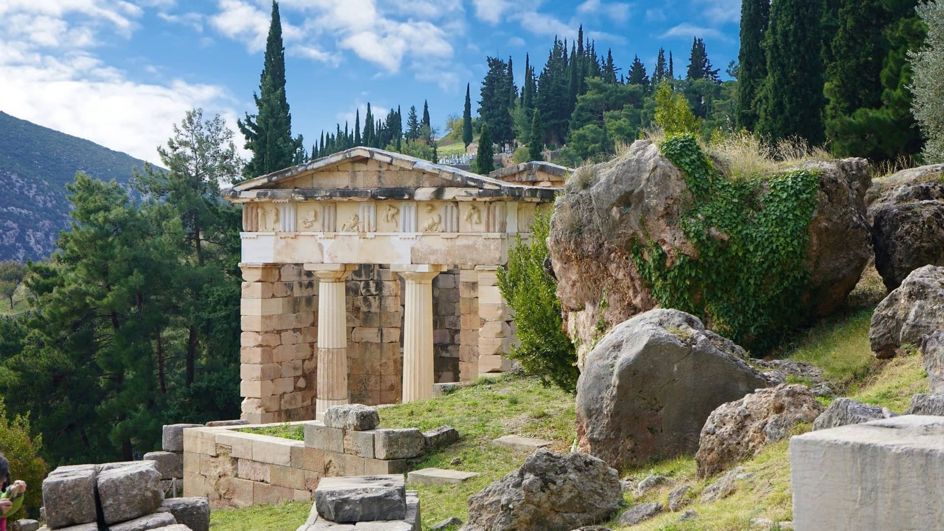 Delphi Day Trip from Athens